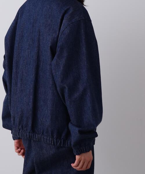 Y(ワイ)の「Y / 13oz ORGANIC COTTON DENIM BLOUSON(デニムジャケット・メンズ・ホワイト/ネイビー・MEDIUM/SMALL/LARGE)」の14枚目の写真