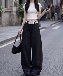 HAILY（ヘイリー）の「センターラインタックルーズワイドパンツ（その他パンツ）」