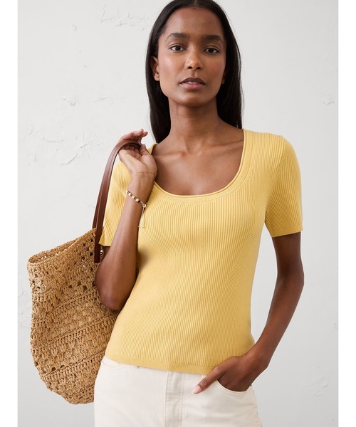 BANANA REPUBLIC FACTORY STORE（バナナリパブリック ファクトリーストア）の「BANANA REPUBLIC FACTORY STORE　　コットンリブスクープネックセーター（ニット/セーター・レディース・ホワイト/ブラック/その他/オリーブ・XS/S/M/L）」の4枚目の写真