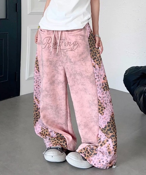 SHEENA(シーナ)の「【裾ドローコード付き】スタッズロゴレオパード切替スウェットワイドパンツ(スウェットパンツ・レディース・グレー/ピンク・M)」の18枚目の写真