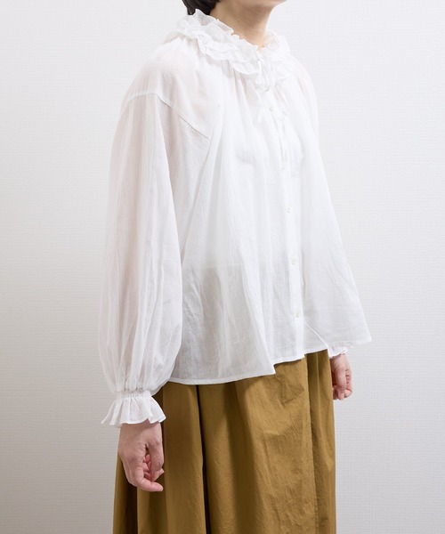 vent blanc(ヴァンブラン)の「VB:denicher デニシェ Soft ボイル フリル ブラウス(シャツ/ブラウス・レディース・ホワイト/ブラック/ベージュ/ピンク・FREE)」の12枚目の写真