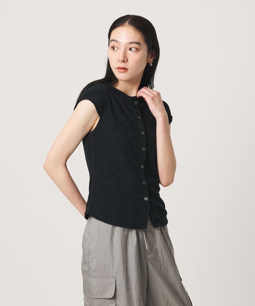 BEAUTY&YOUTH UNITED ARROWS(ビューティーアンドユースユナイテッドアローズ)の「ポリエステルコットン 2WAY キャップスリーブ トップス(Tシャツ/カットソー・レディース・モカ/レッド/ブラック/ダークグレー・FREE)」の19枚目の写真