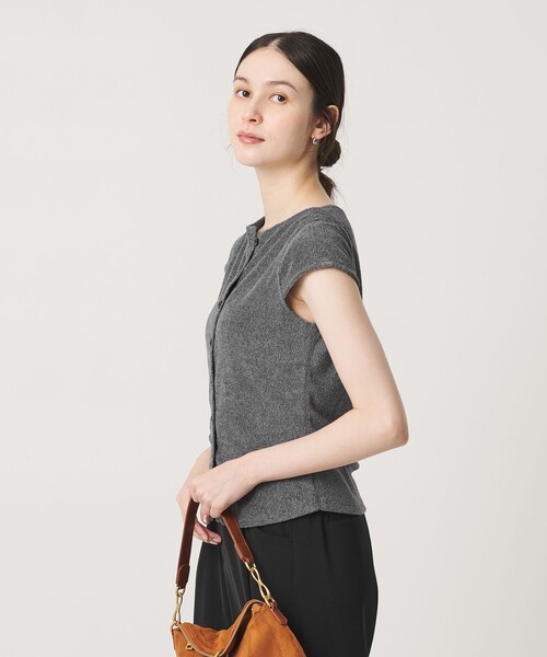 BEAUTY&YOUTH UNITED ARROWS(ビューティーアンドユースユナイテッドアローズ)の「ポリエステルコットン 2WAY キャップスリーブ トップス(Tシャツ/カットソー・レディース・モカ/レッド/ブラック/ダークグレー・FREE)」の22枚目の写真