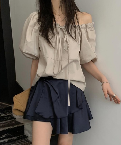 Girly Doll（ガーリードール）の「ギャザーネックボリュームスリーブブラウス（その他トップス・レディース・オフホワイト/モカ・FREE）」の14枚目の写真