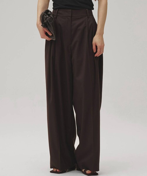 TODAYFUL（トゥデイフル）の「[TODAYFUL/トゥデイフル]Lightweight Tuck Trousers/ライトウェイト タックトラウザーズ/ワイドスラックス（スラックス・レディース・ブラック/ダークブラウン・38/36）」の6枚目の写真