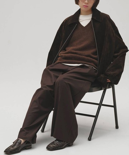 TODAYFUL（トゥデイフル）の「[TODAYFUL/トゥデイフル]Lightweight Tuck Trousers/ライトウェイト タックトラウザーズ/ワイドスラックス（スラックス・レディース・ブラック/ダークブラウン・38/36）」の5枚目の写真