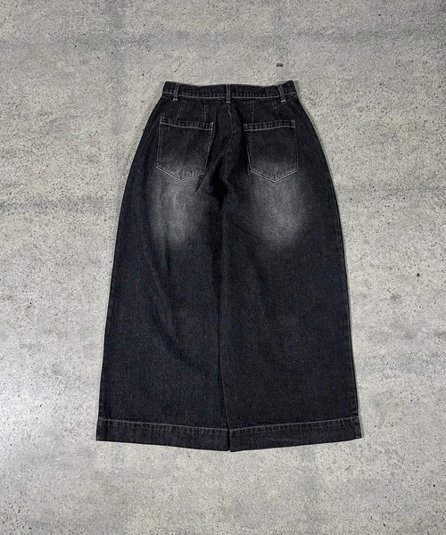 MandO(エムオー)(エムオー)の「【ユニセックス】2タックウォッシュデニムワイドパンツ/セットアップ着用可(デニムパンツ・メンズ・ブラック/インディゴブルー・SMALL/LARGE/MEDIUM)」の10枚目の写真