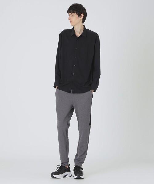 BLACK LABEL CRESTBRIDGE(ブラックレーベル・クレストブリッジ)の「【BLACK lab.】コーデュラ(R)バックパイルトラックパンツ(その他パンツ・メンズ・ブラック/グレー系その他・L/S/M/XL)」の3枚目の写真