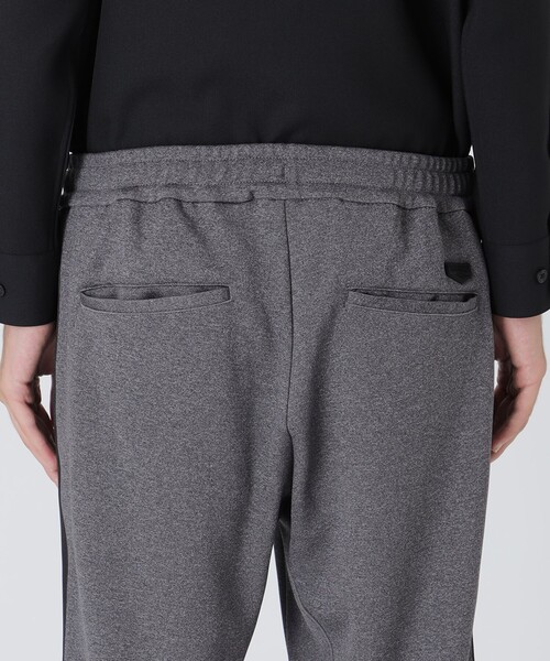 BLACK LABEL CRESTBRIDGE(ブラックレーベル・クレストブリッジ)の「【BLACK lab.】コーデュラ(R)バックパイルトラックパンツ(その他パンツ・メンズ・ブラック/グレー系その他・L/S/M/XL)」の7枚目の写真