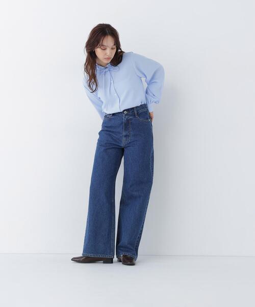 NATURAL BEAUTY BASIC(ナチュラルビューティーベーシック)の「フリルネックナローリボンブラウス(シャツ/ブラウス・レディース・ネイビー/ブルー/オフホワイト・FREE)」の13枚目の写真