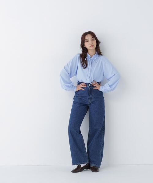 NATURAL BEAUTY BASIC(ナチュラルビューティーベーシック)の「フリルネックナローリボンブラウス(シャツ/ブラウス・レディース・ネイビー/ブルー/オフホワイト・FREE)」の17枚目の写真