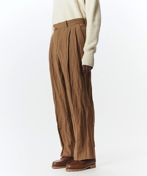 markaware(マーカウェア)の「【MARKAWARE/マーカウェア】DOUBLE PLEATED TROUSERS(スラックス・メンズ・ブラウン/ブラック・1/2)」の11枚目の写真