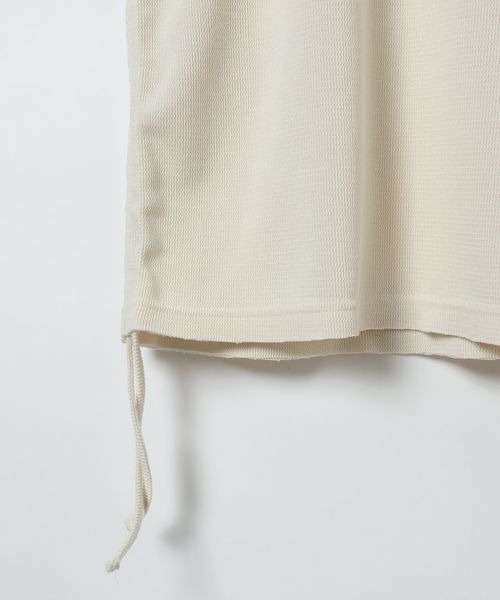 JEANASIS(ジーナシス)の「サカリバサイドドロストプルオーバー/1099358(Tシャツ/カットソー・レディース・アイボリー/ブラック系その他/グレー/パープル・FREE)」の9枚目の写真