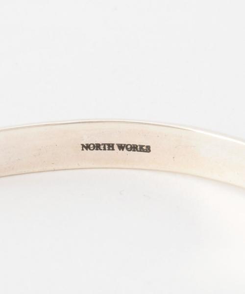 NORTH WORKS(ノースワークス)の「NORTH WORKS: シルバー ナロー バングル■(バングル/リストバンド・メンズ・ライトホワイト/ホワイト/ホワイト系その他・ONE SIZE)」の11枚目の写真