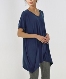 接触冷感　ゆるシルエットVネックＴシャツ