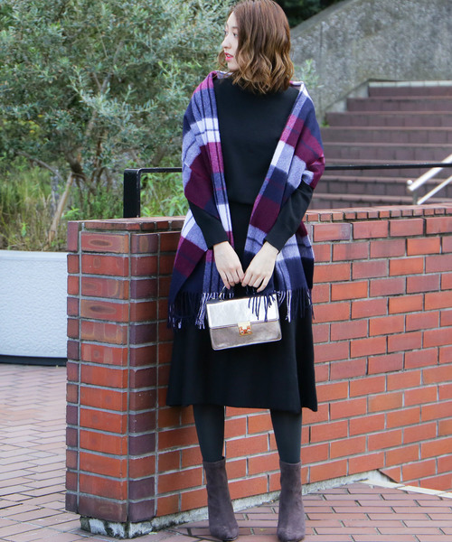 N.(N. Natural Beauty Basic)(エヌエヌナチュラルビューティーベーシック)の「ハイネックフレアワンピース(ワンピース・レディース・ブラック/ベージュ/グレー/ブルー・MEDIUM)」の14枚目の写真