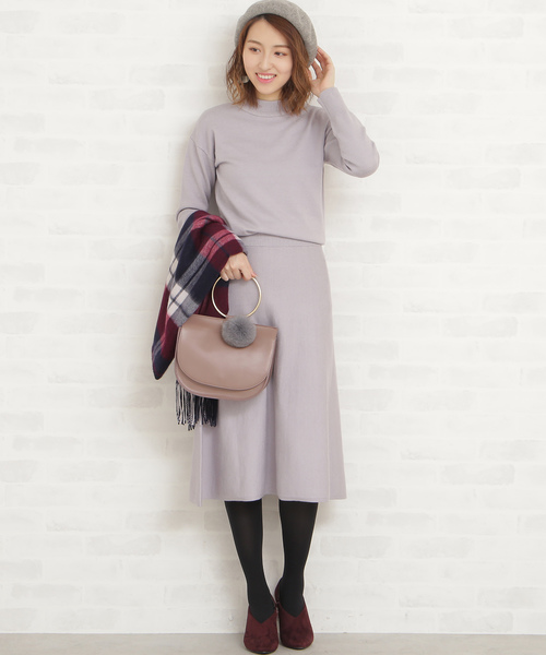 N.(N. Natural Beauty Basic)(エヌエヌナチュラルビューティーベーシック)の「ハイネックフレアワンピース(ワンピース・レディース・ブラック/ベージュ/グレー/ブルー・MEDIUM)」の6枚目の写真