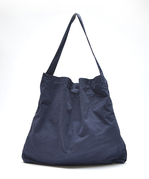 MASTER&Co（マスターアンドコー）の「MASTER&Co. / ＜WEB限定＞ショルダーバッグ MC392（ショルダーバッグ・メンズ・ホワイト/ブラック/ベージュ/ネイビー/カーキ/レッド/その他1・ONESIZE）」の6枚目の写真