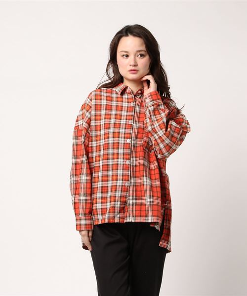 MOUSSY（マウジー）の「PATCHED BIG CHECK SHIRT（シャツ/ブラウス・レディース・レッド系その他/グレー系その他/ブラック系その他・FREE）」の6枚目の写真