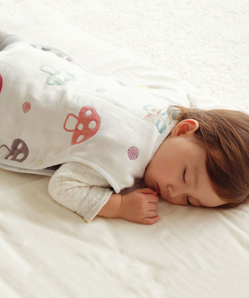 【Hoppettaホッペッタ】 champignon ふくふく6重ガーゼ ベビースリーパー ラッピング済ギフトセット（ベビーギフト）｜Hoppetta（ホッペッタ）