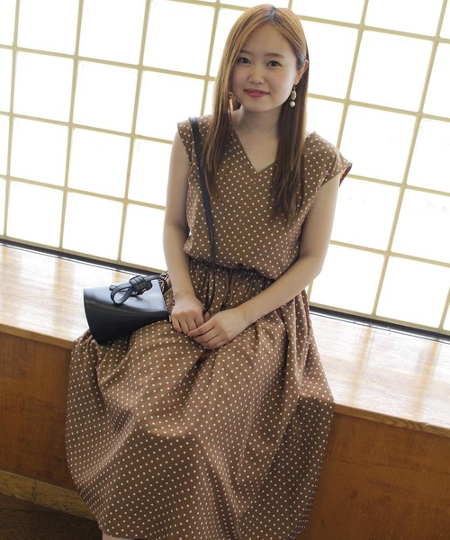 Burner（バーナー）の「【BURNER collection】ノースリドットプリントロングワンピース（ワンピース・レディース・オフホワイト/ネイビー/キャメル・M）」の10枚目の写真