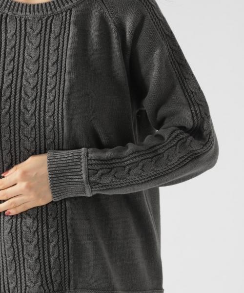 BAYFLOW（ベイフロー）の「フェイドケーブルニットプルオーバー（ニット/セーター・レディース・カーキ/マスタード/チャコール・SMALL/MEDIUM）」の11枚目の写真