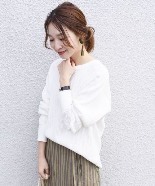 SHIPS(シップス)の「ヘビーワッフルプルオーバー◇(Tシャツ/カットソー・レディース・オフホワイト/ブラック/ラベンダー・ONE SIZE)」の2枚目の写真