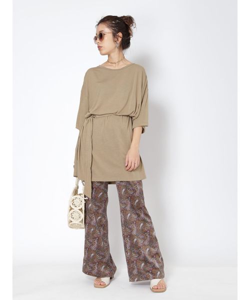 Ungrid（アングリッド）の「ベルトコンビルーズTee（Tシャツ/カットソー・レディース・オフホワイト/ブラック/オリーブ・FREE）」の6枚目の写真