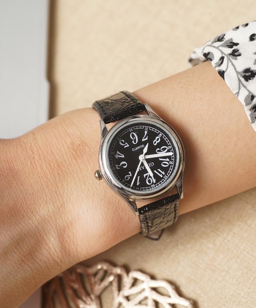 おしゃれスタ（オシャレスタ）の「【OSHARESTA★TOKYO】ウォッチコレクション　スマートカジュアル ウォッチ（アナログ腕時計・レディース・ホワイト/ブラック/ベージュ/ネイビー/ブラウン/グレー/レッド/ピンク/ブルー/グリーン/その他/その他2/その他3/その他4/ブラック系その他/グレー系その他/ブラウン系その他/ベージュ系その他/グリーン系その他/ブルー系その他/ピンク系その他/レッド系その他/ホワイト系その他2/ホワイト系その他3/ブラック系その他2/ブラック系その他3/ブラック系その他4/ブラック系その他5/ブラック系その他6/ブラック系その他7/レッド系その他2/レッド系その他3/レッド系その他4/レッド系その他5/ブラウン系その他2/ブラウン系その他3/ブラウン系その他4/ブラウン系その他5・FREE）」の11枚目の写真