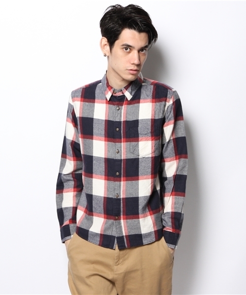 CIAOPANIC(チャオパニック)の「【Ciaopanic】ソフトキモウCHシャツLS(シャツ/ブラウス・メンズ・ホワイト/グレー/ブラック/ブルー/ネイビー/グリーン/イエロー/オレンジ/ベージュ/レッド/ベージュ系その他・SMALL/LARGE/MEDIUM)」の2枚目の写真