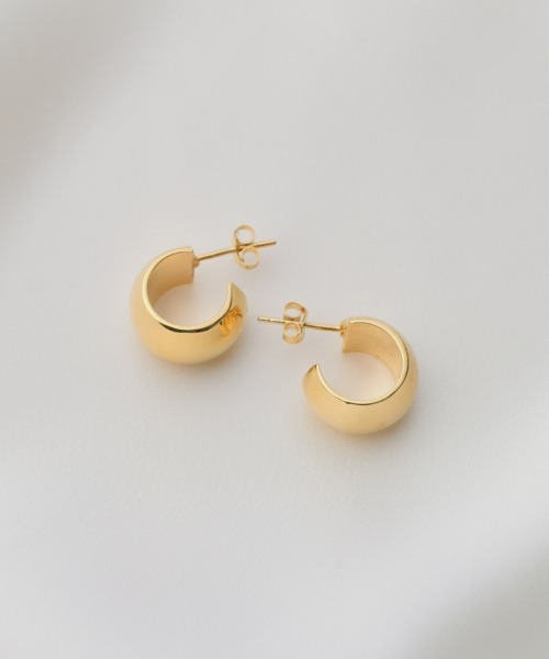 Ciki（シキ）の「シルバー925 フープピアス / ぽってり小ぶり