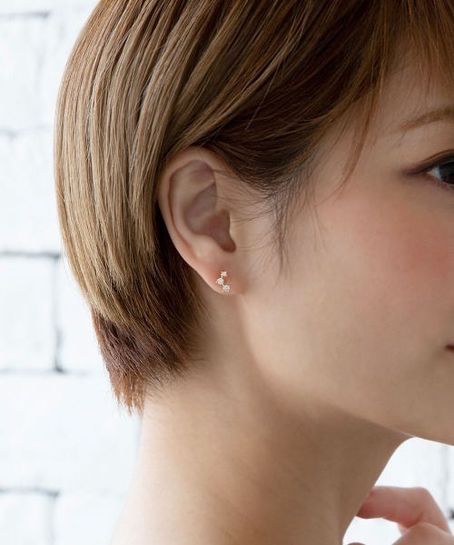 colleca la（コレカラ）の「ストーン配列ピアス（ピアス（両耳用）・レディース・A/B・ﾌﾘ-）」の9枚目の写真