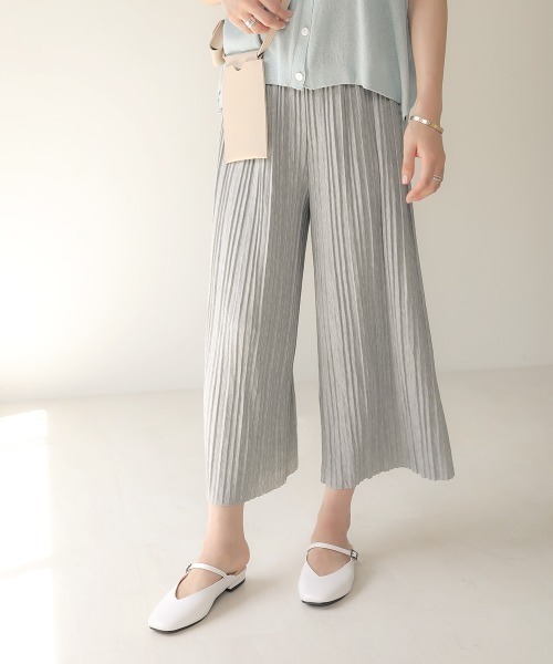 Bab(バブ)の「【WEB限定】カットプリーツリラックスパンツ(その他パンツ・レディース・チャコールグレー/ブラック/グレー/カーキ/キャメル・FREE)」の17枚目の写真