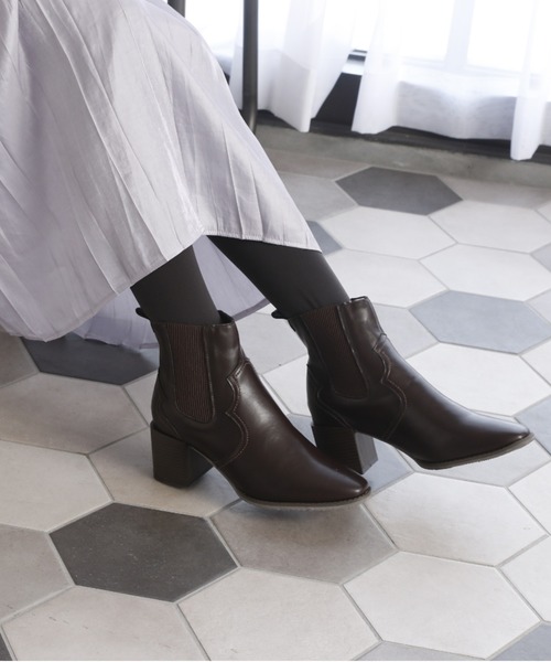 VIVIAN（ヴィヴィアン）の「スクエアトゥサイドゴアウエスタンショートブーツ（ブーツ・レディース・ダークブラウン/ブラック/ブラウン・M/S/L/LL）」の13枚目の写真