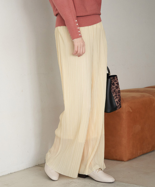 ROPE' PICNIC（ロペピクニック）の「セルフカット可能なプリーツパンツ（その他パンツ・レディース・チャコールグレー/オフホワイト/グレー系その他/ダークラベンダー・38）」の2枚目の写真