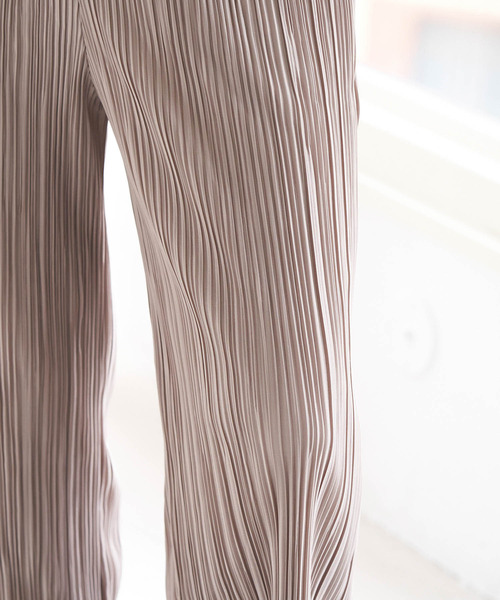ROPE' PICNIC（ロペピクニック）の「セルフカット可能なプリーツパンツ（その他パンツ・レディース・チャコールグレー/オフホワイト/グレー系その他/ダークラベンダー・38）」の9枚目の写真