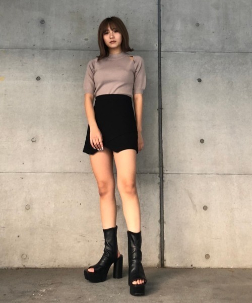 ENVYM（アンビー）の「スラッシュスリーブＫＮＩＴ ＰＯ（ニット/セーター・レディース・ホワイト/ライトグレー/ベージュ・FREE）」の12枚目の写真