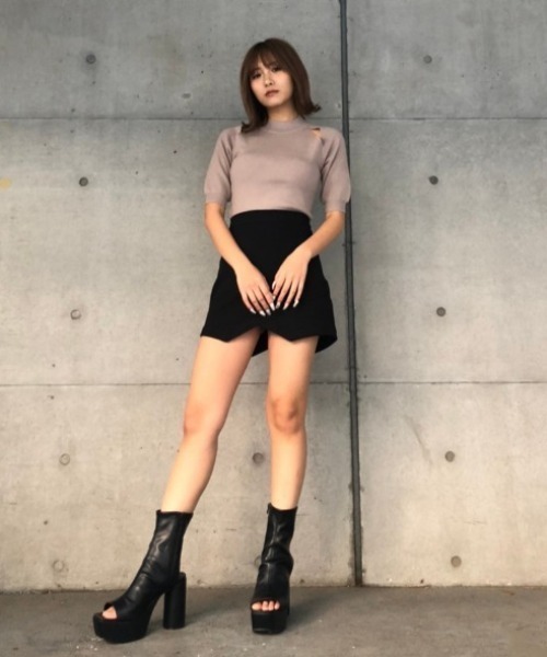 ENVYM（アンビー）の「スラッシュスリーブＫＮＩＴ ＰＯ（ニット/セーター・レディース・ホワイト/ライトグレー/ベージュ・FREE）」の6枚目の写真