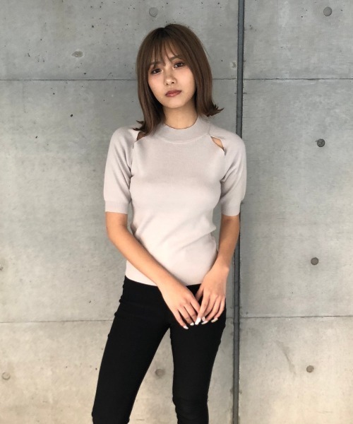 ENVYM（アンビー）の「スラッシュスリーブＫＮＩＴ ＰＯ（ニット/セーター・レディース・ホワイト/ライトグレー/ベージュ・FREE）」の10枚目の写真