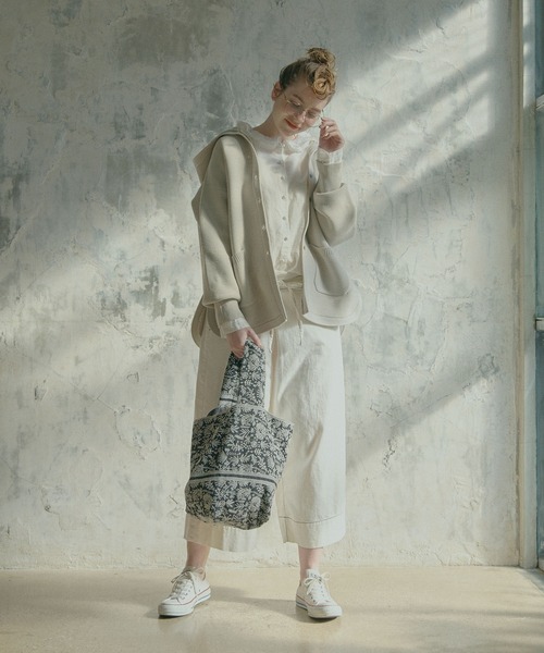 PUAL CE CIN（ピュアルセシン）の「甘撚りツイル配色ステッチワイドパンツ（その他パンツ・レディース・オフホワイト/チャコール/ナチュラル・FREE）」の12枚目の写真