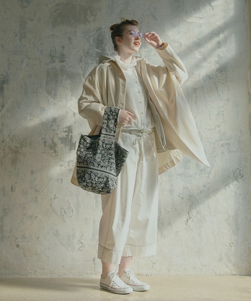 PUAL CE CIN（ピュアルセシン）の「甘撚りツイル配色ステッチワイドパンツ（その他パンツ・レディース・オフホワイト/チャコール/ナチュラル・FREE）」の8枚目の写真