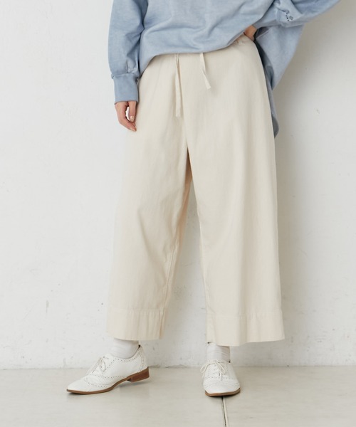 PUAL CE CIN（ピュアルセシン）の「甘撚りツイル配色ステッチワイドパンツ（その他パンツ・レディース・オフホワイト/チャコール/ナチュラル・FREE）」の22枚目の写真