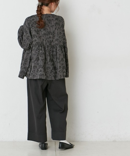 PUAL CE CIN（ピュアルセシン）の「甘撚りツイル配色ステッチワイドパンツ（その他パンツ・レディース・オフホワイト/チャコール/ナチュラル・FREE）」の11枚目の写真