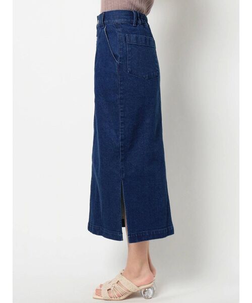 dazzlin（ダズリン）の「ダブルスリットデニムストレートスカート（スカート・レディース・ベージュ/オフホワイト/インディゴブルー・SMALL/MEDIUM）」の10枚目の写真