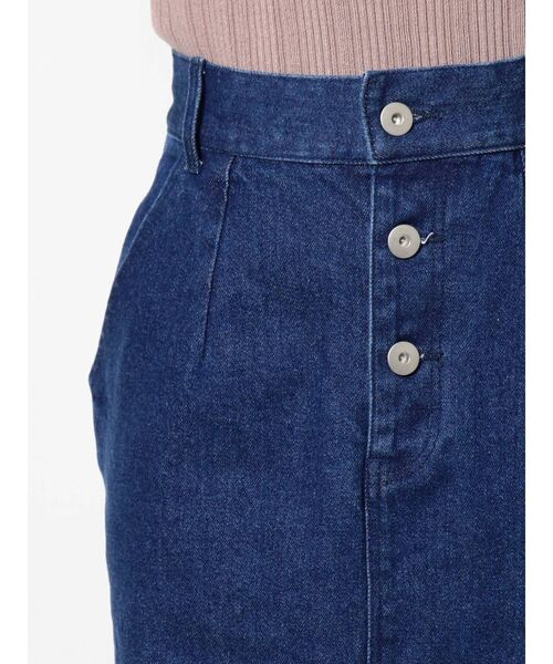 dazzlin（ダズリン）の「ダブルスリットデニムストレートスカート（スカート・レディース・ベージュ/オフホワイト/インディゴブルー・SMALL/MEDIUM）」の12枚目の写真