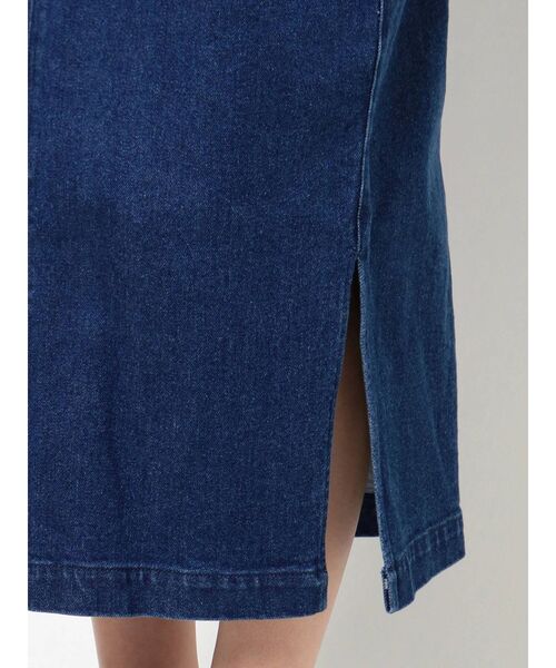 dazzlin（ダズリン）の「ダブルスリットデニムストレートスカート（スカート・レディース・ベージュ/オフホワイト/インディゴブルー・SMALL/MEDIUM）」の18枚目の写真