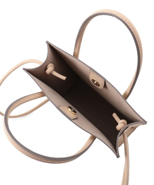 SHOO・LA・RUE（シューラルー）の「◆スクエア丸ヒモミニトート（トートバッグ・レディース・ネイビー/ピンク系/ベージュ・00）」の8枚目の写真