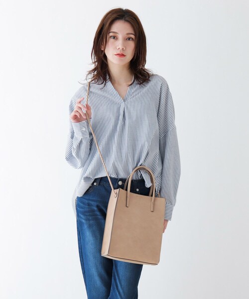 SHOO・LA・RUE（シューラルー）の「◆スクエア丸ヒモミニトート（トートバッグ・レディース・ネイビー/ピンク系/ベージュ・00）」の4枚目の写真