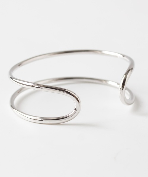 JUICY ROCK（ジューシーロック）の「ダブルラインバングル（バングル/リストバンド・レディース・シルバー/ゴールド・ONE SIZE）」の15枚目の写真
