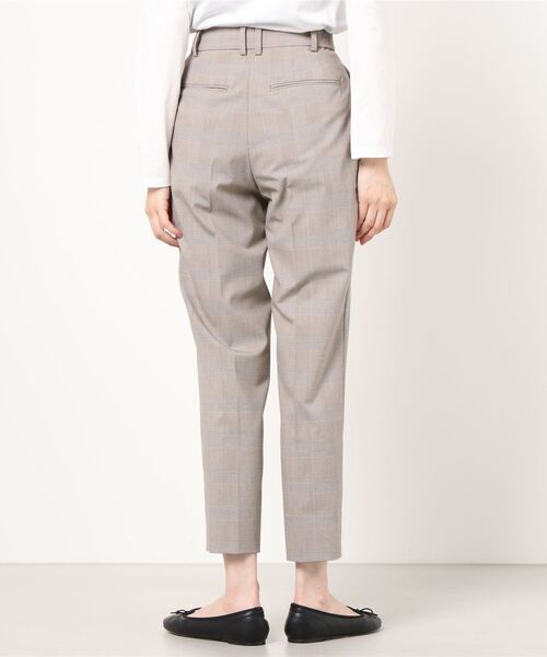 SUIT SELECT（スーツセレクト）の「【洗えるハイウエスト・ゆるテーパードパンツ】グレンチェック（スーツパンツ・レディース・ライトブラウン/グレー・11号/9号/7号）」の4枚目の写真